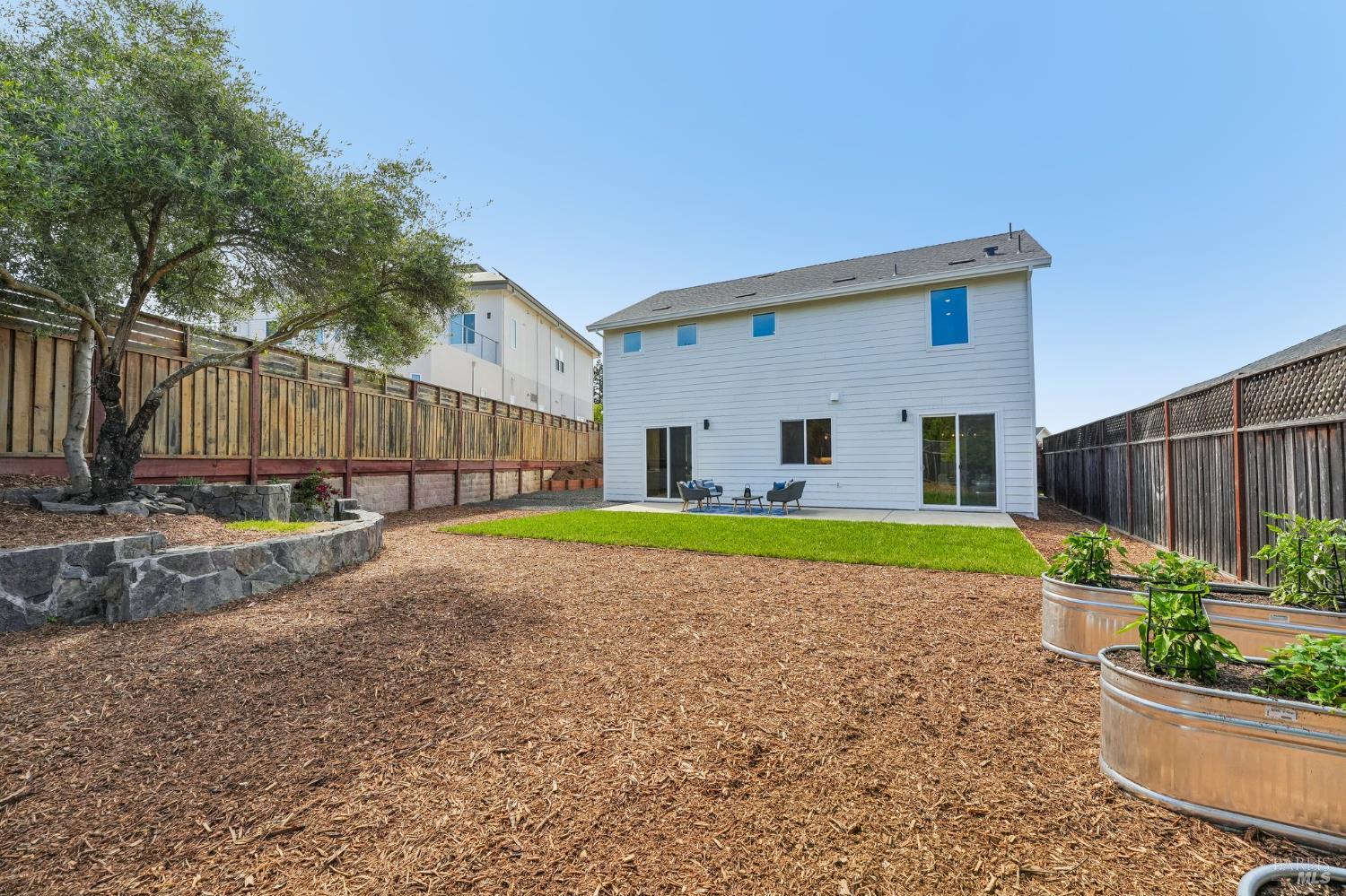 1973 Gardenview Circle Santa Rosa CA 95403