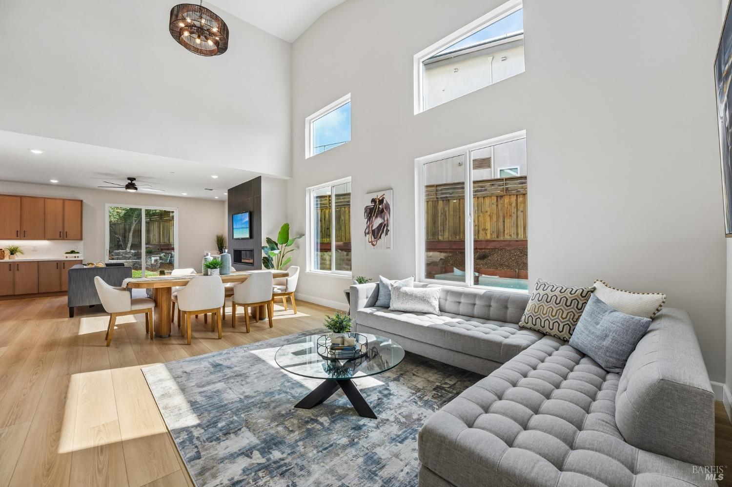 1973 Gardenview Circle Santa Rosa CA 95403
