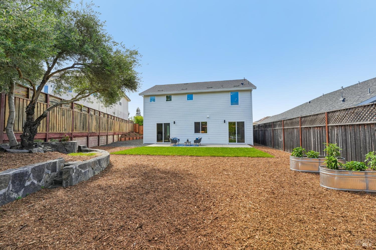 1973 Gardenview Circle Santa Rosa CA 95403
