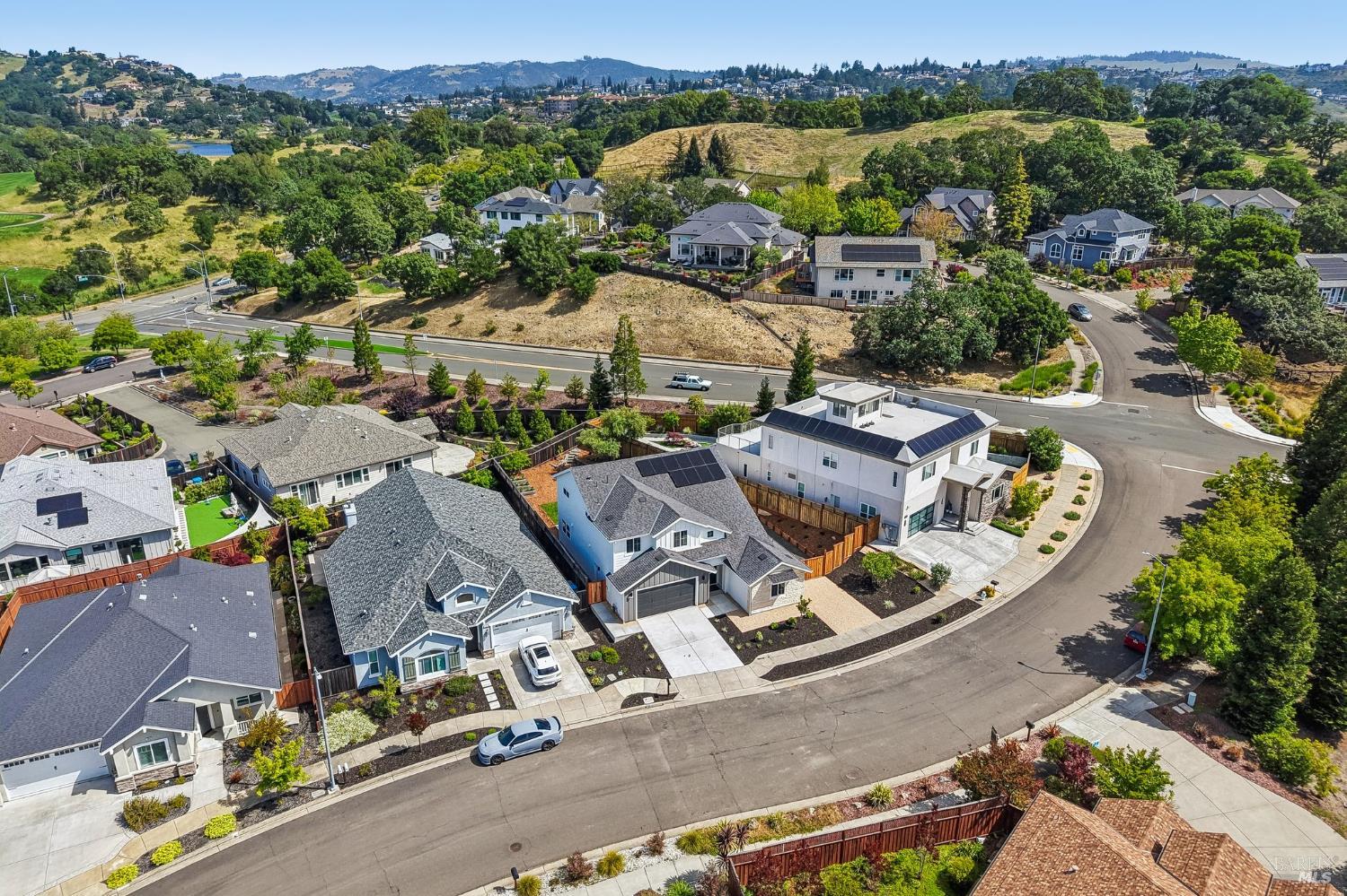 1973 Gardenview Circle Santa Rosa CA 95403