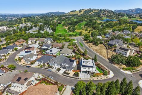1973 Gardenview Circle Santa Rosa CA 95403