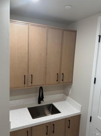 1973 Gardenview Circle Santa Rosa CA 95403