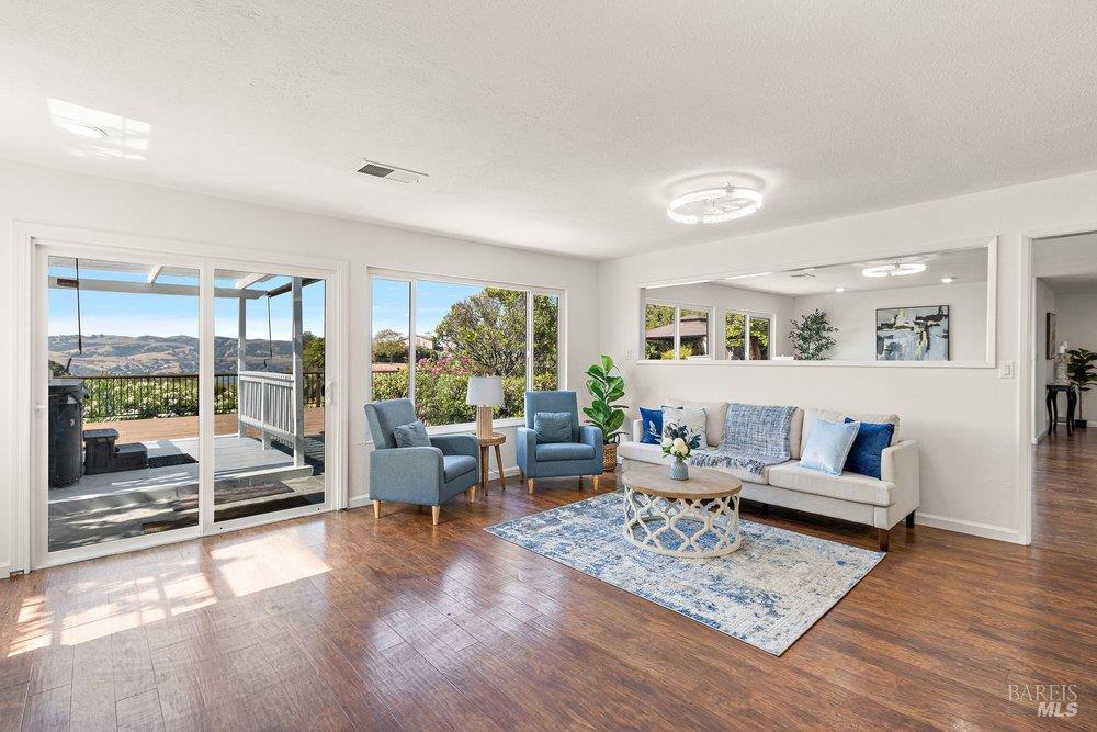 406 Larkin Drive Benicia CA 94510