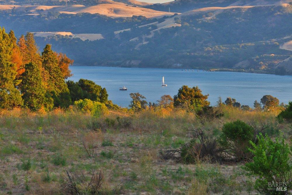 406 Larkin Drive Benicia CA 94510