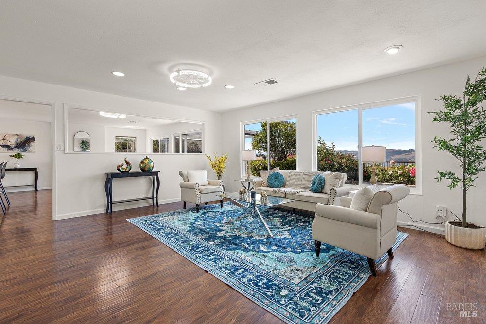 406 Larkin Drive Benicia CA 94510