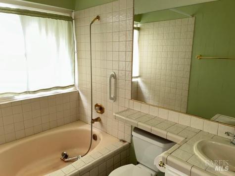 2434 San Pedro Drive Santa Rosa CA 95401
