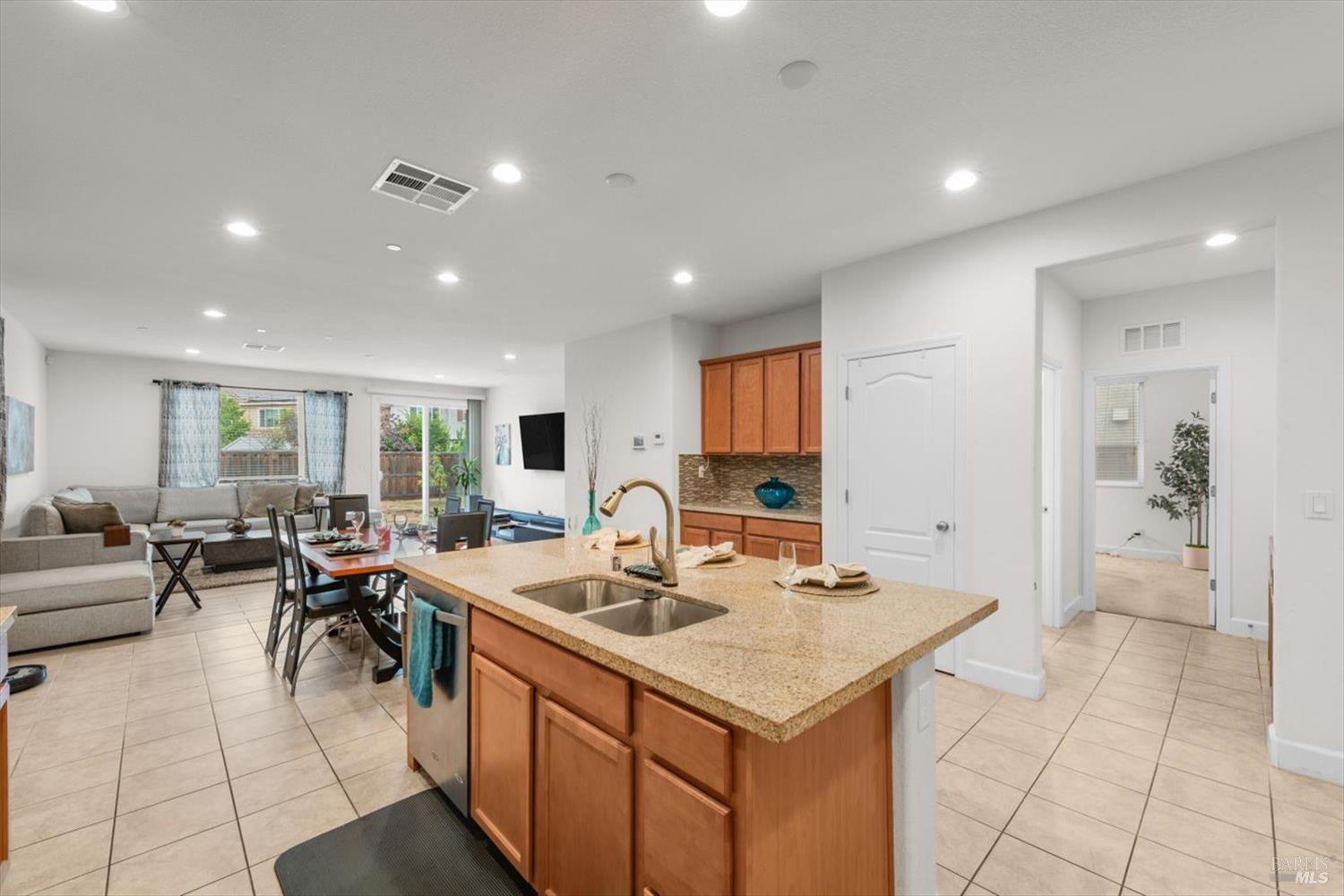 538 Sawyer Drive Vacaville CA 95687