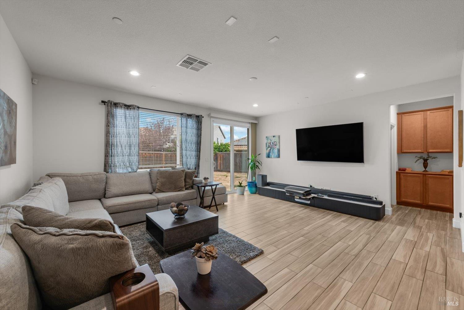 538 Sawyer Drive Vacaville CA 95687