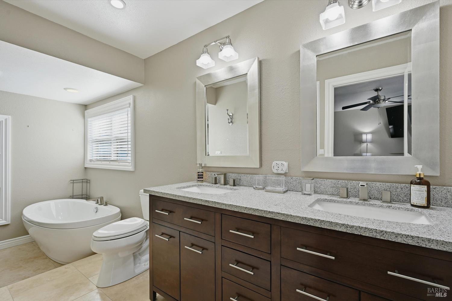 19246 N Shore Court Hidden Valley Lake CA 95467
