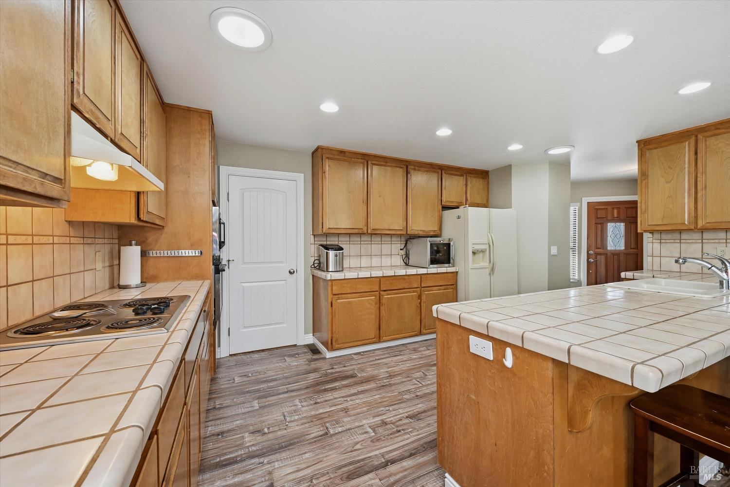 19246 N Shore Court Hidden Valley Lake CA 95467