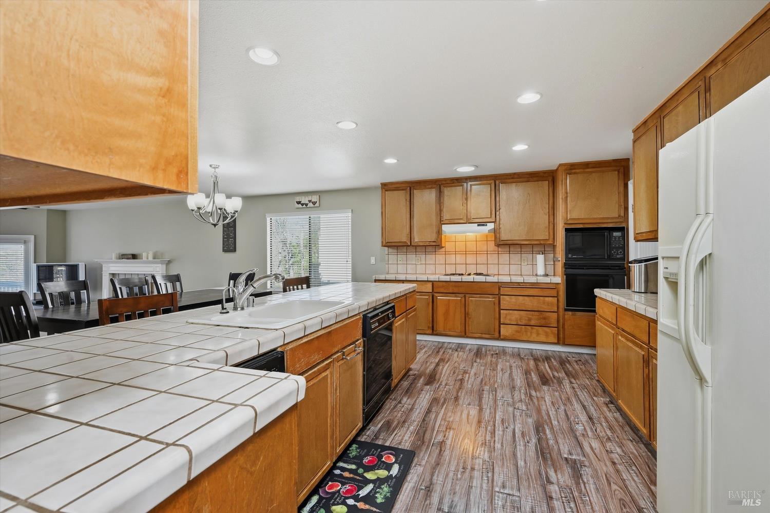 19246 N Shore Court Hidden Valley Lake CA 95467