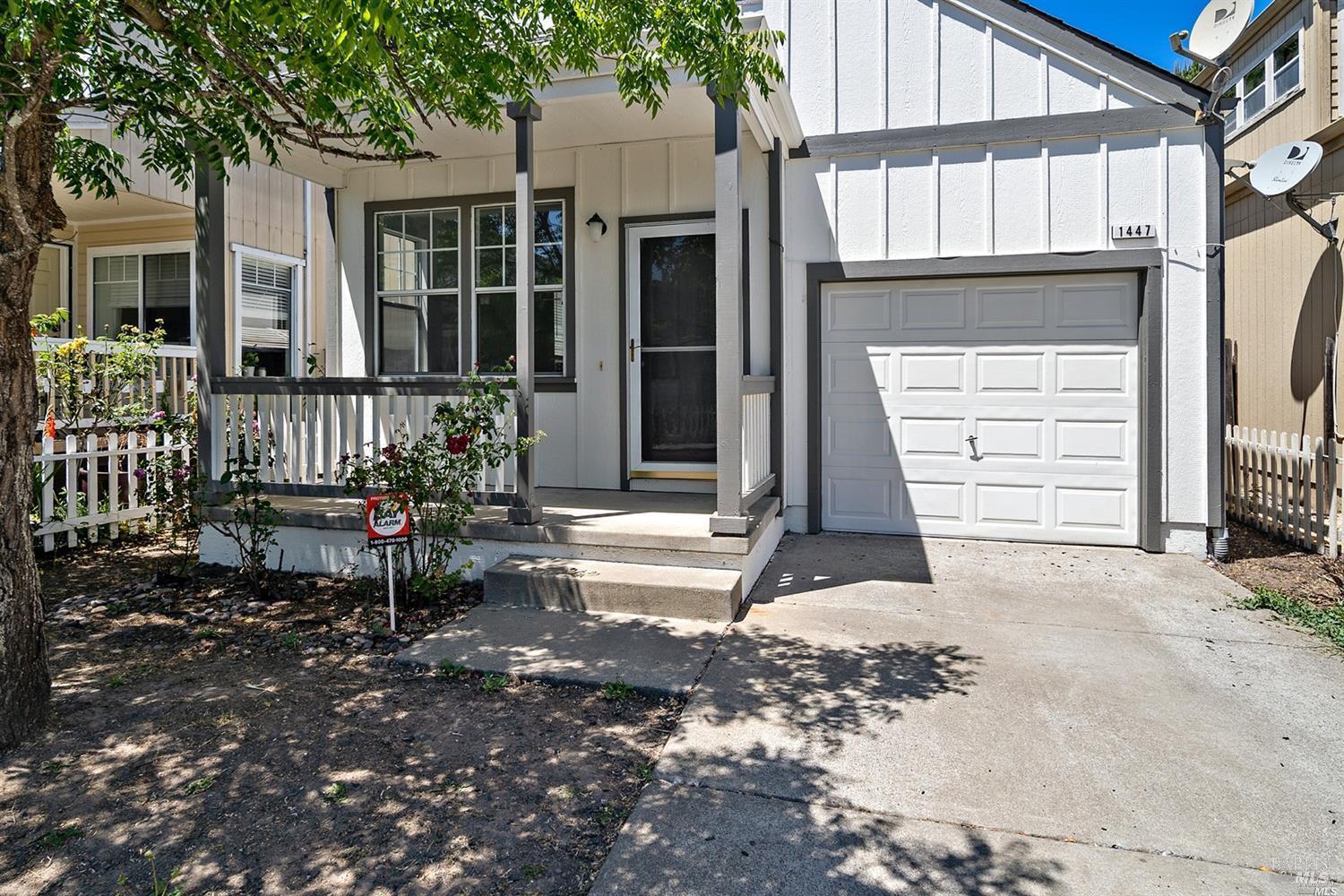 1447 Tammy Way Santa Rosa CA 95401