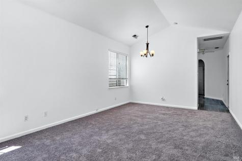 1447 Tammy Way Santa Rosa CA 95401