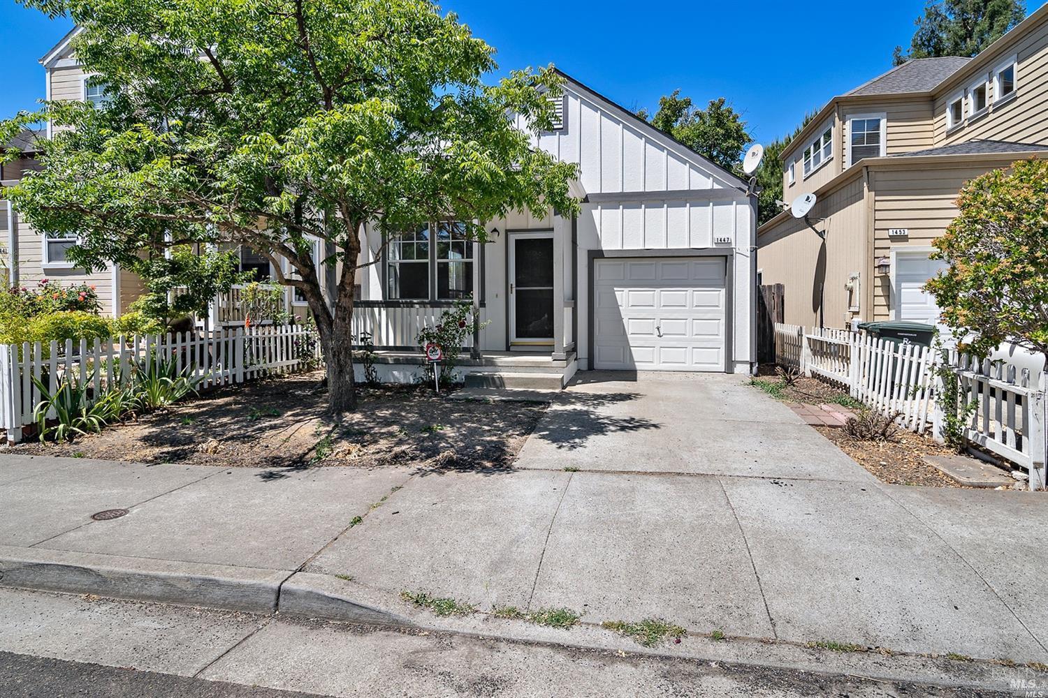 1447 Tammy Way Santa Rosa CA 95401