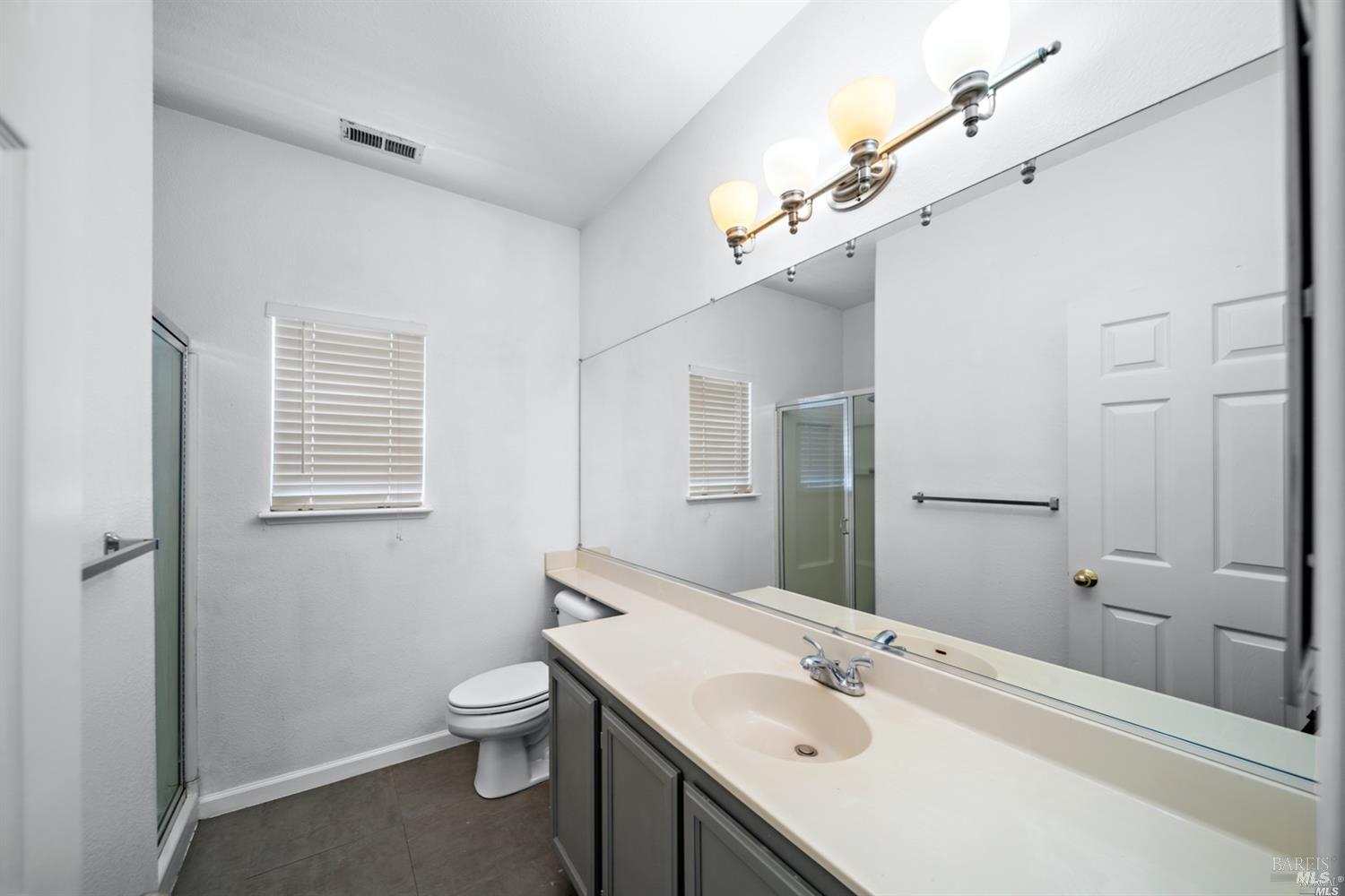 1447 Tammy Way Santa Rosa CA 95401