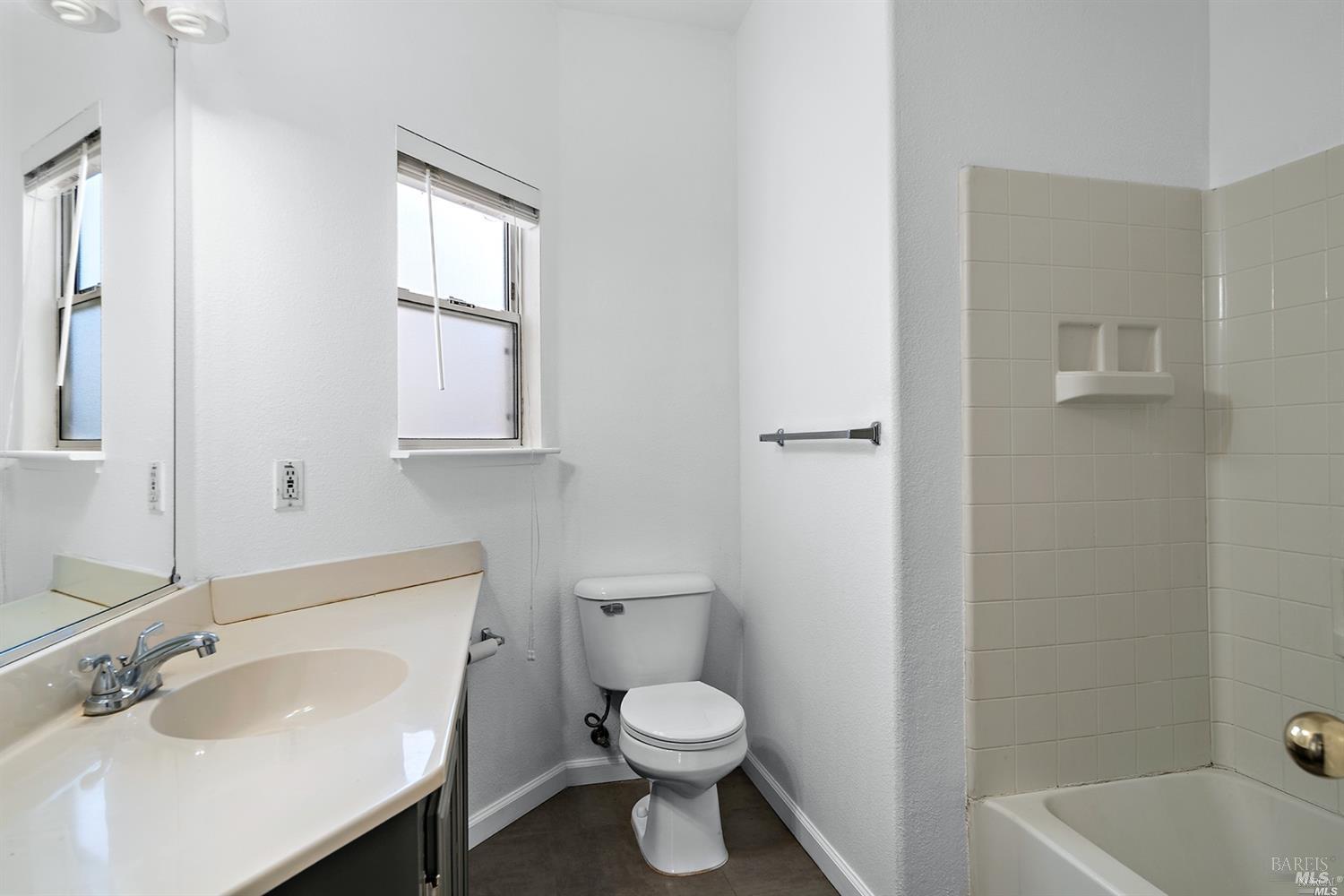 1447 Tammy Way Santa Rosa CA 95401