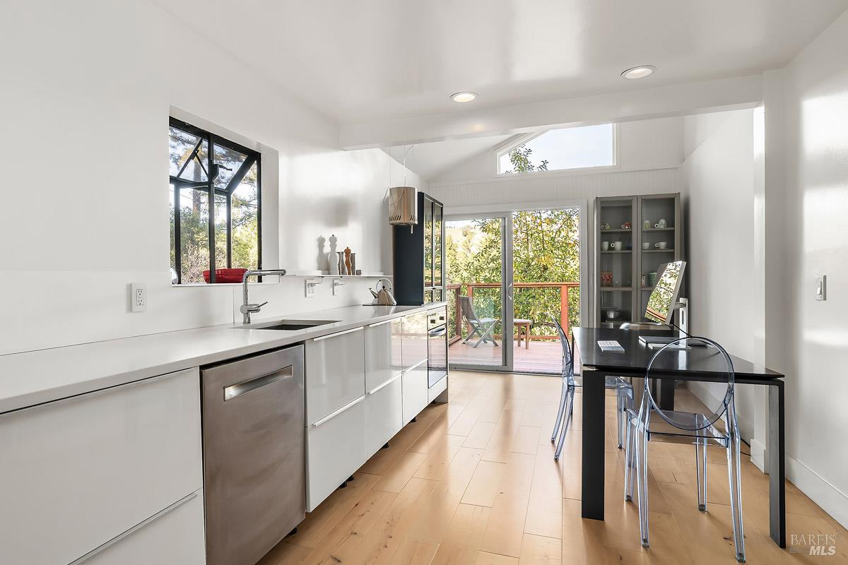 3 Sunshine Lane San Geronimo CA 94963