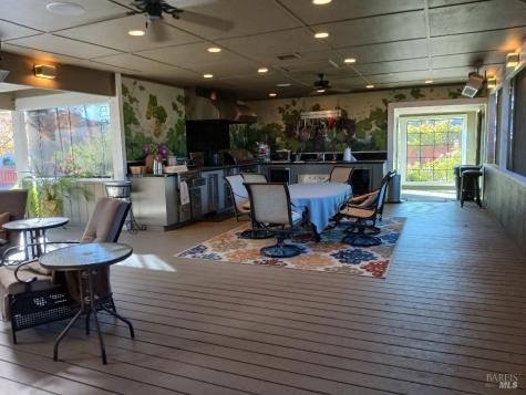 6133 Tamara Lane Windsor CA 95492