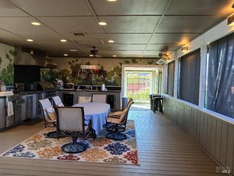 6133 Tamara Lane Windsor CA 95492
