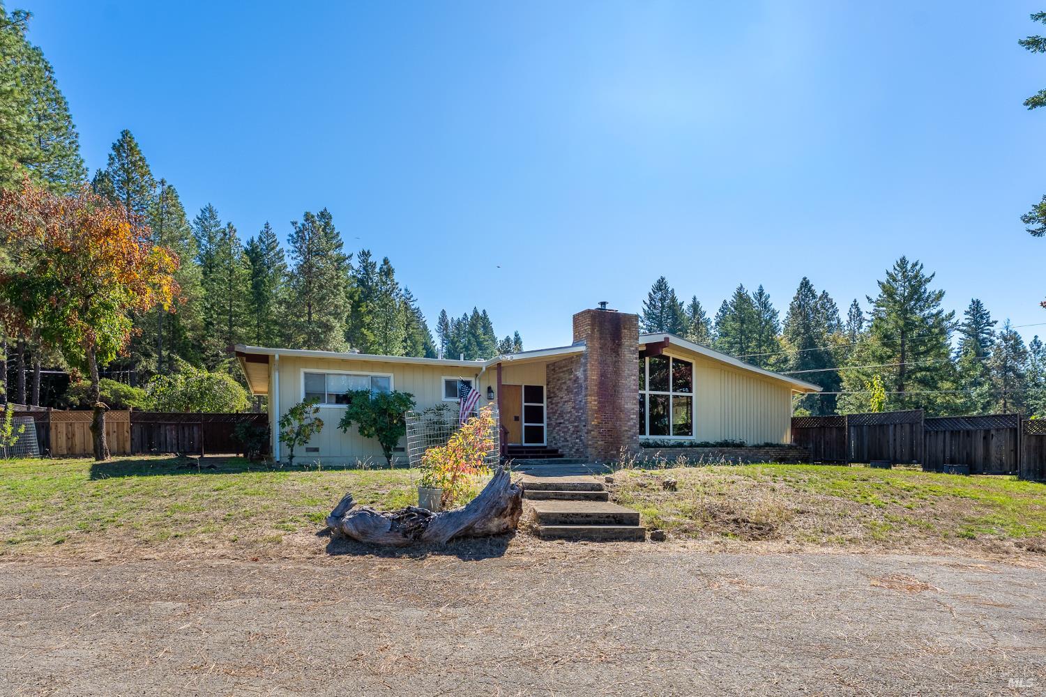 3651 Ridgewood Road Willits CA 95490