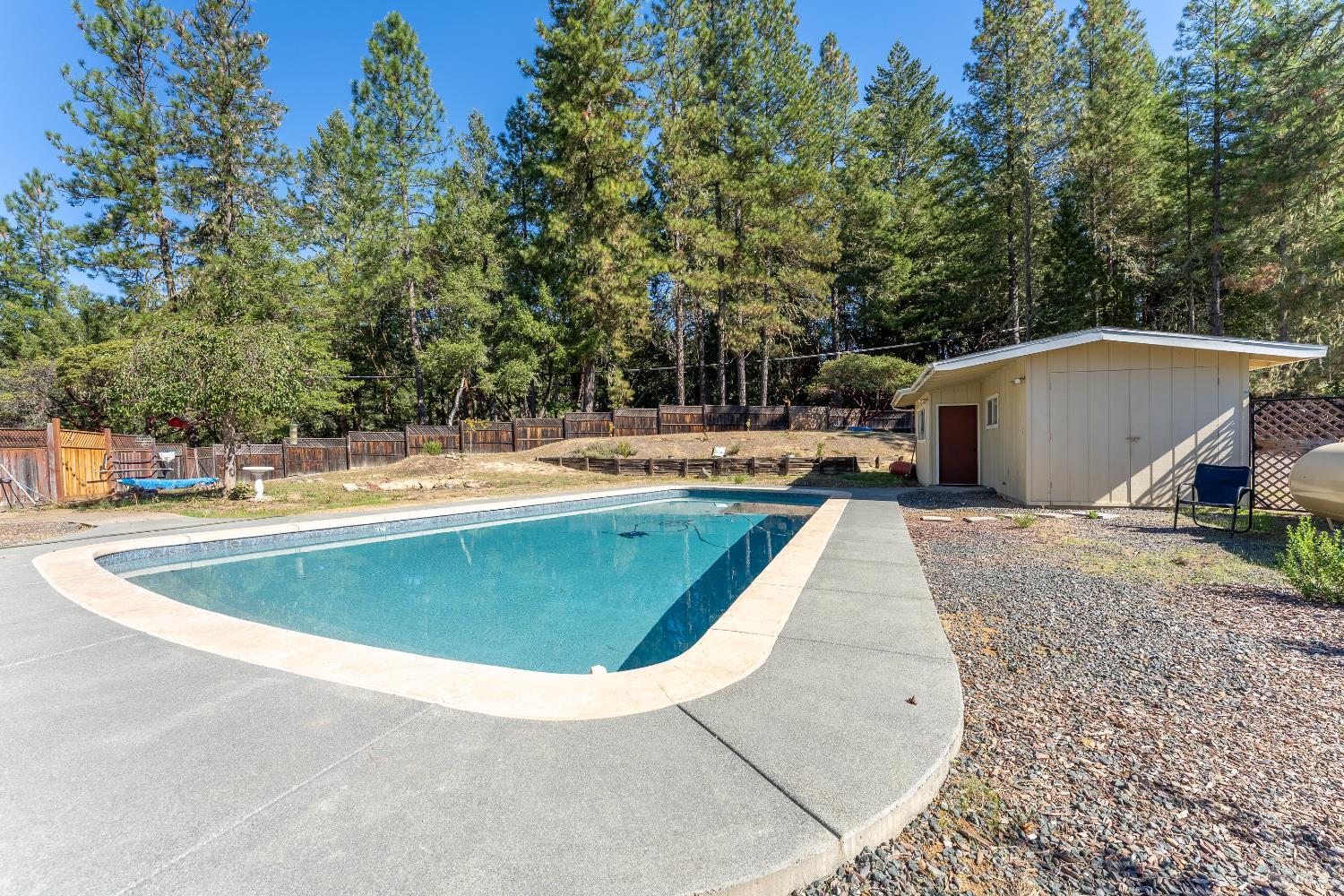 3651 Ridgewood Road Willits CA 95490