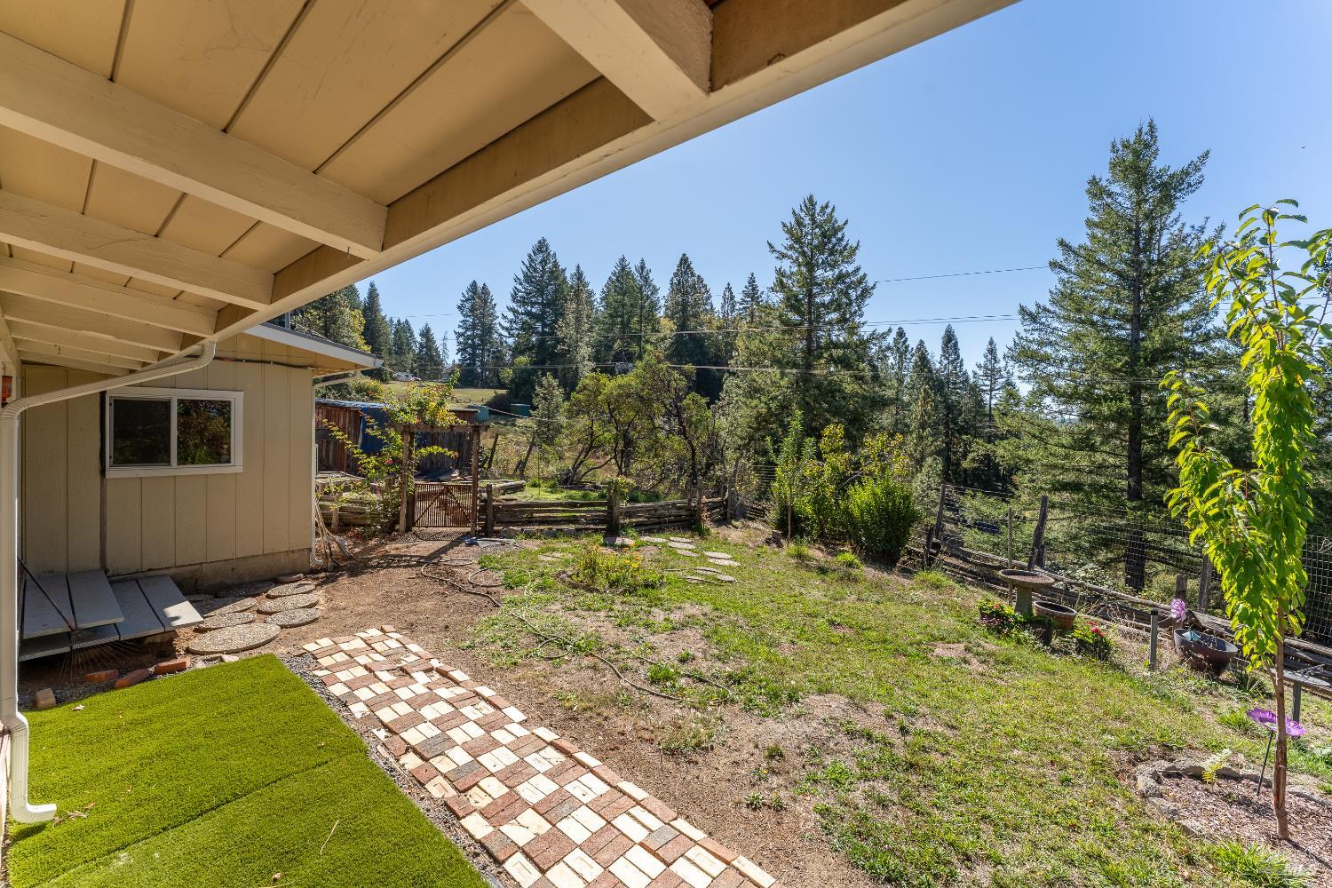 3651 Ridgewood Road Willits CA 95490