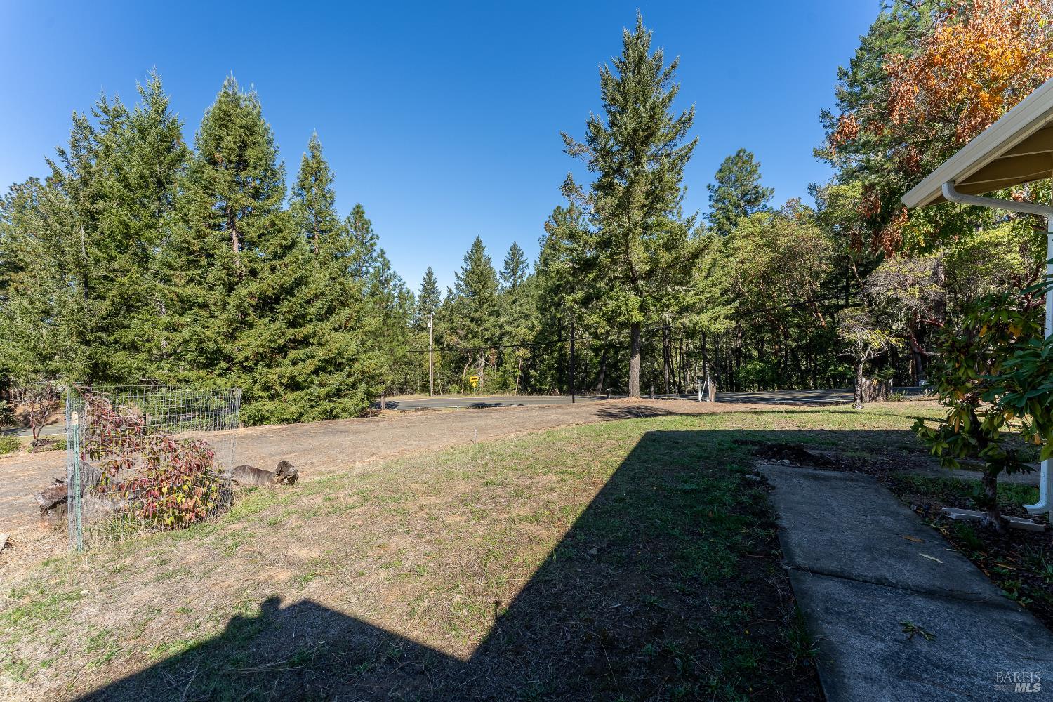 3651 Ridgewood Road Willits CA 95490