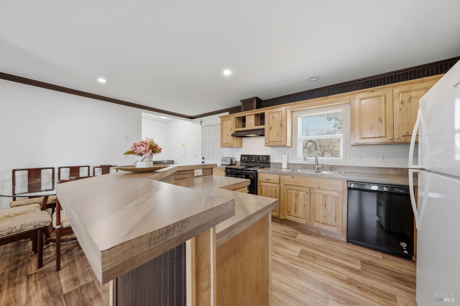 2195 Stone Drive Lakeport CA 95453