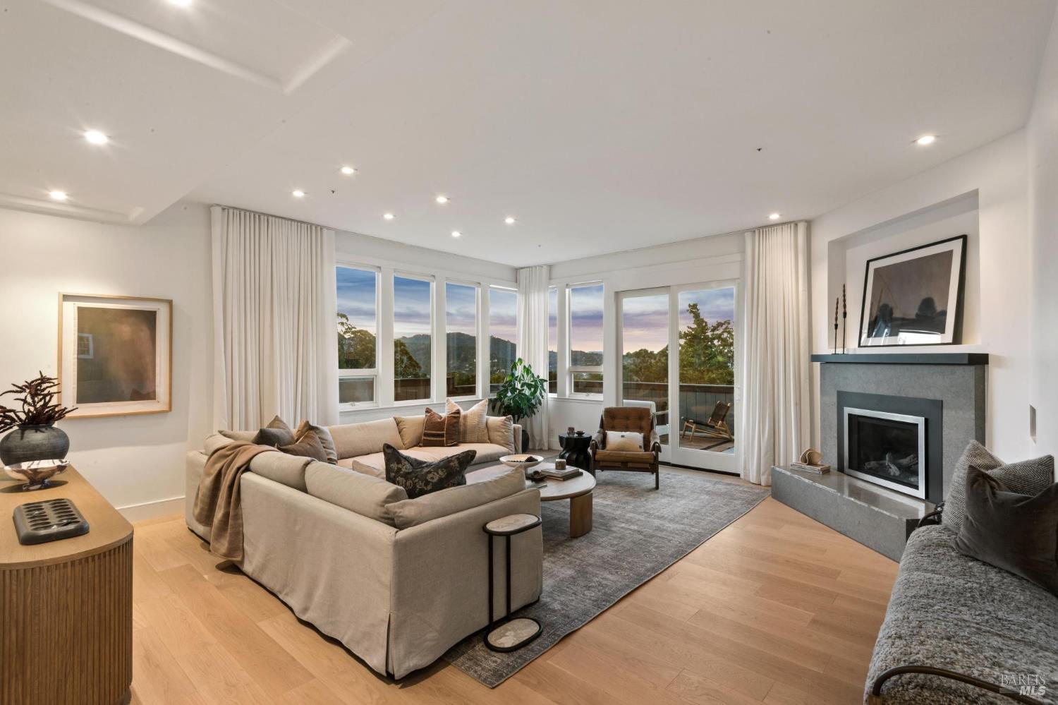 1007 Greenhill Road Mill Valley CA 94941