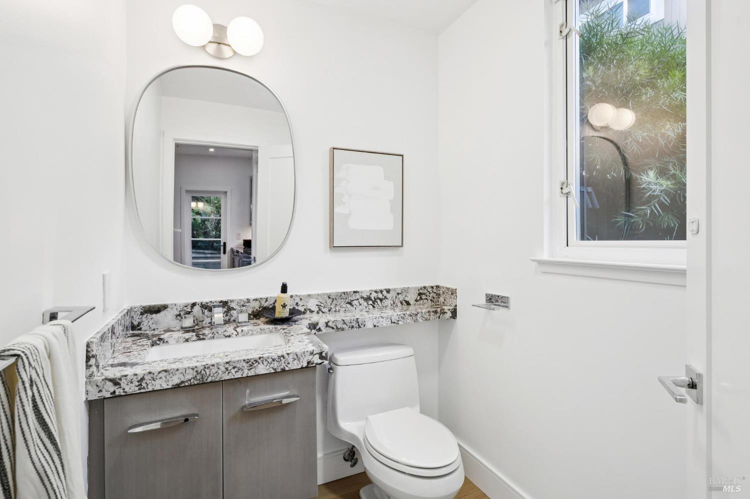 1007 Greenhill Road Mill Valley CA 94941