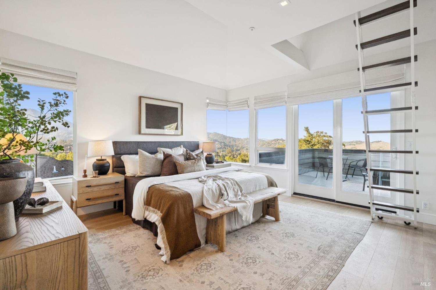 1007 Greenhill Road Mill Valley CA 94941