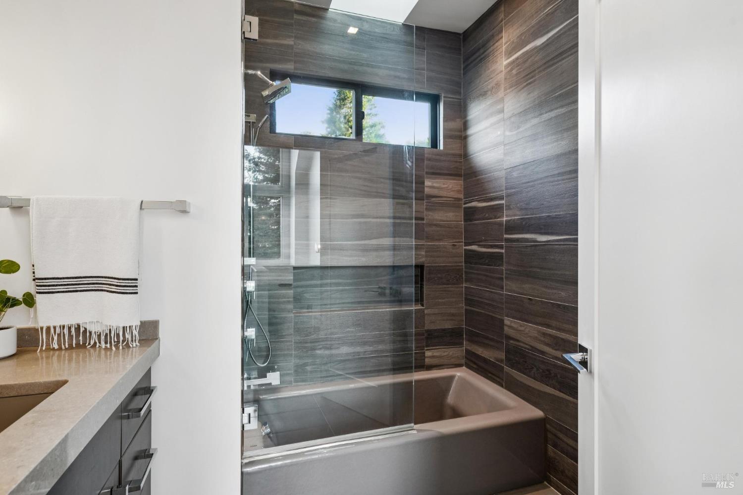 1007 Greenhill Road Mill Valley CA 94941