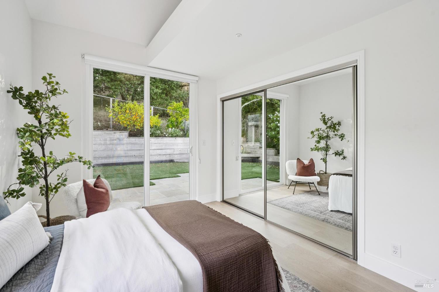 1007 Greenhill Road Mill Valley CA 94941