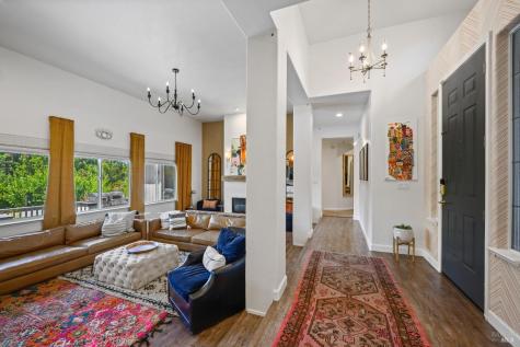 5696 Evening Way Santa Rosa CA 95409