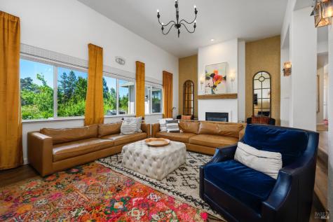 5696 Evening Way Santa Rosa CA 95409