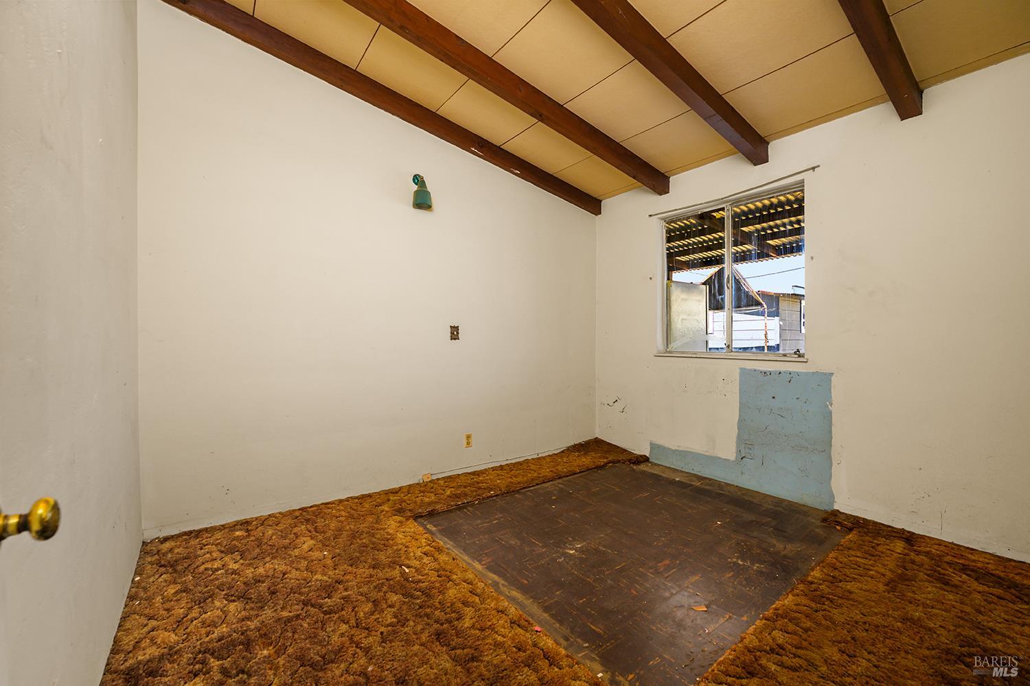1433 Spruce Way Healdsburg CA 95448