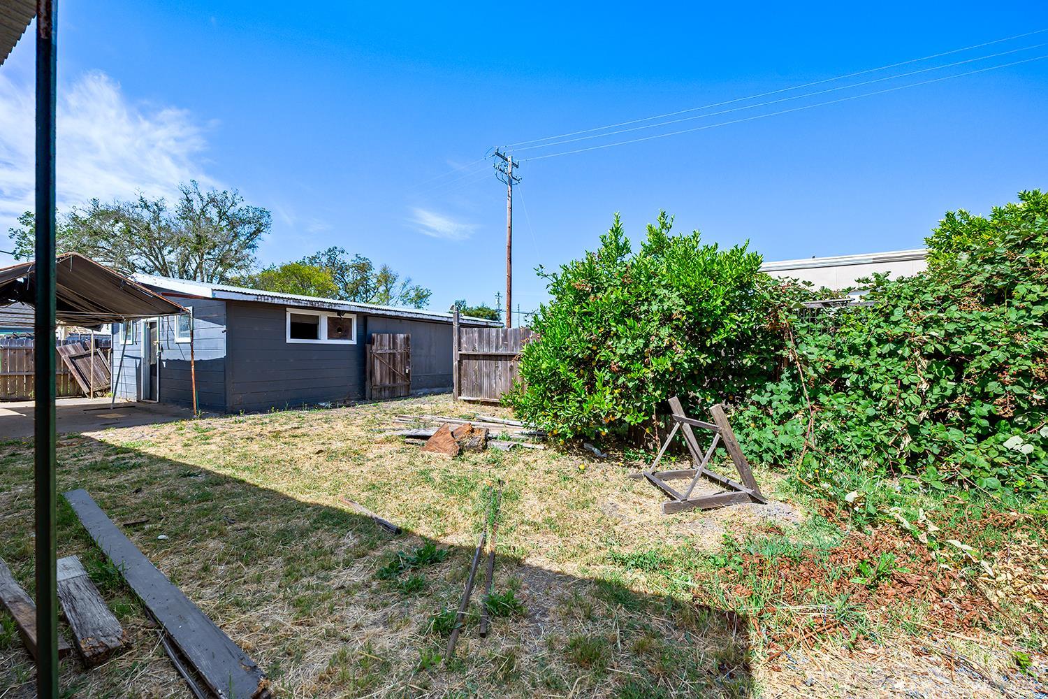 1433 Spruce Way Healdsburg CA 95448