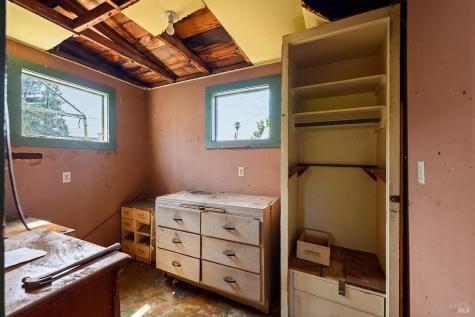 1433 Spruce Way Healdsburg CA 95448