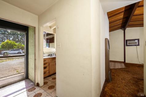 1433 Spruce Way Healdsburg CA 95448