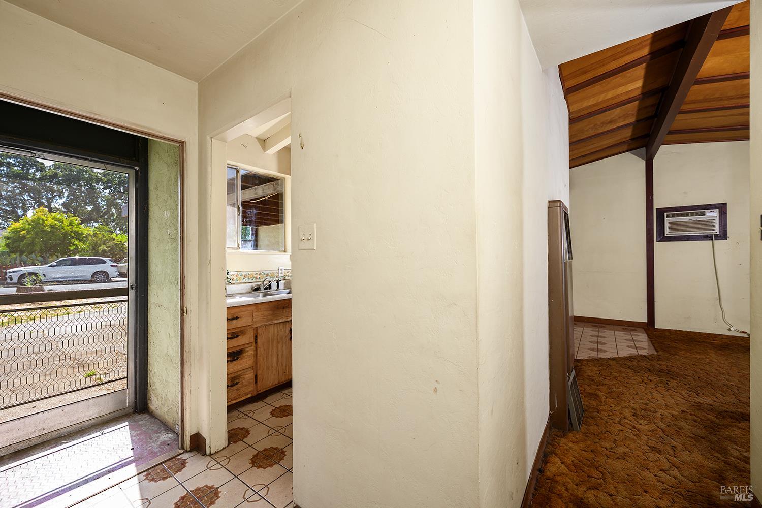 1433 Spruce Way Healdsburg CA 95448