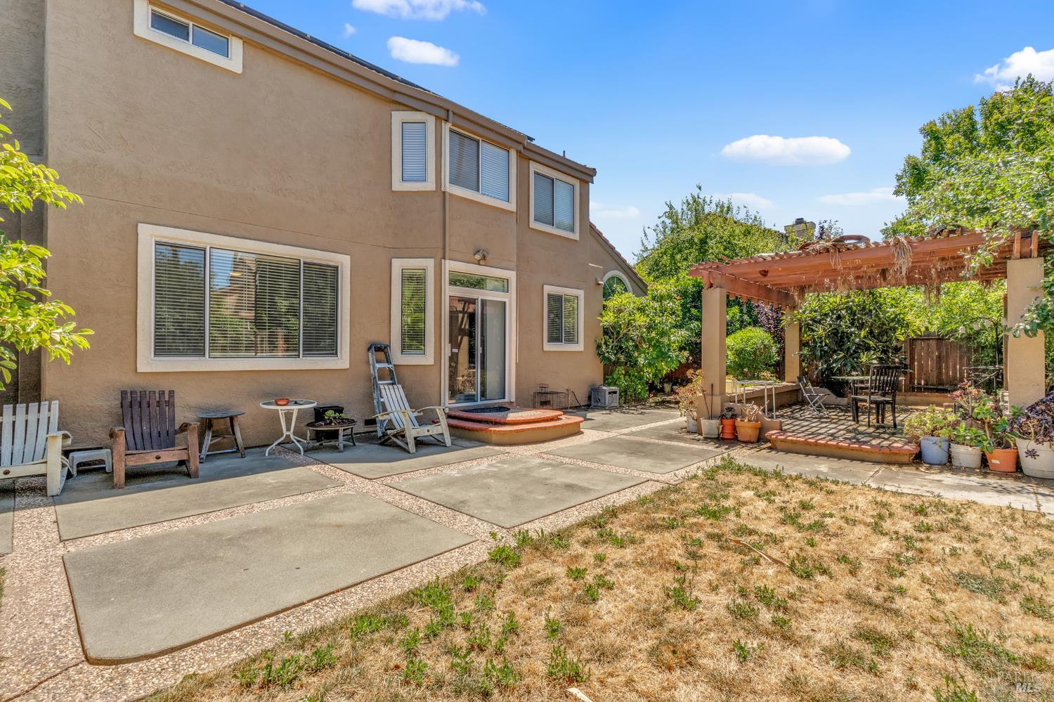 412 Donaldson Court Suisun City CA 94585