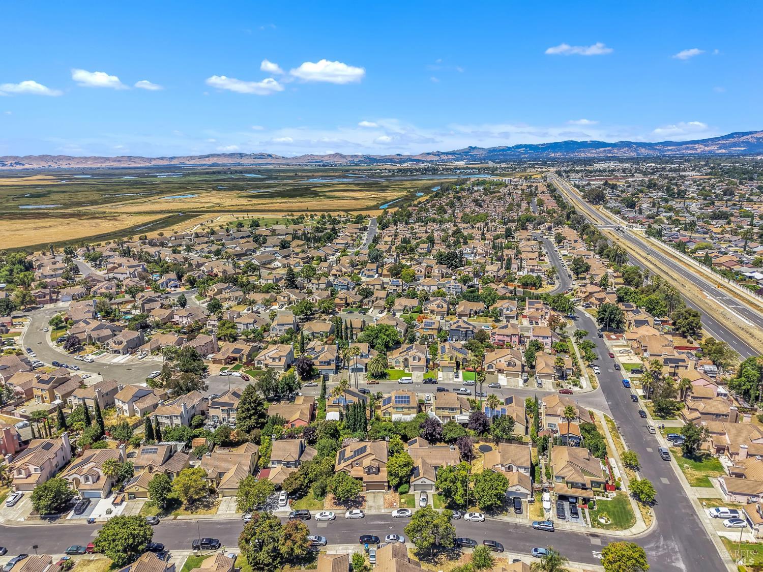412 Donaldson Court Suisun City CA 94585