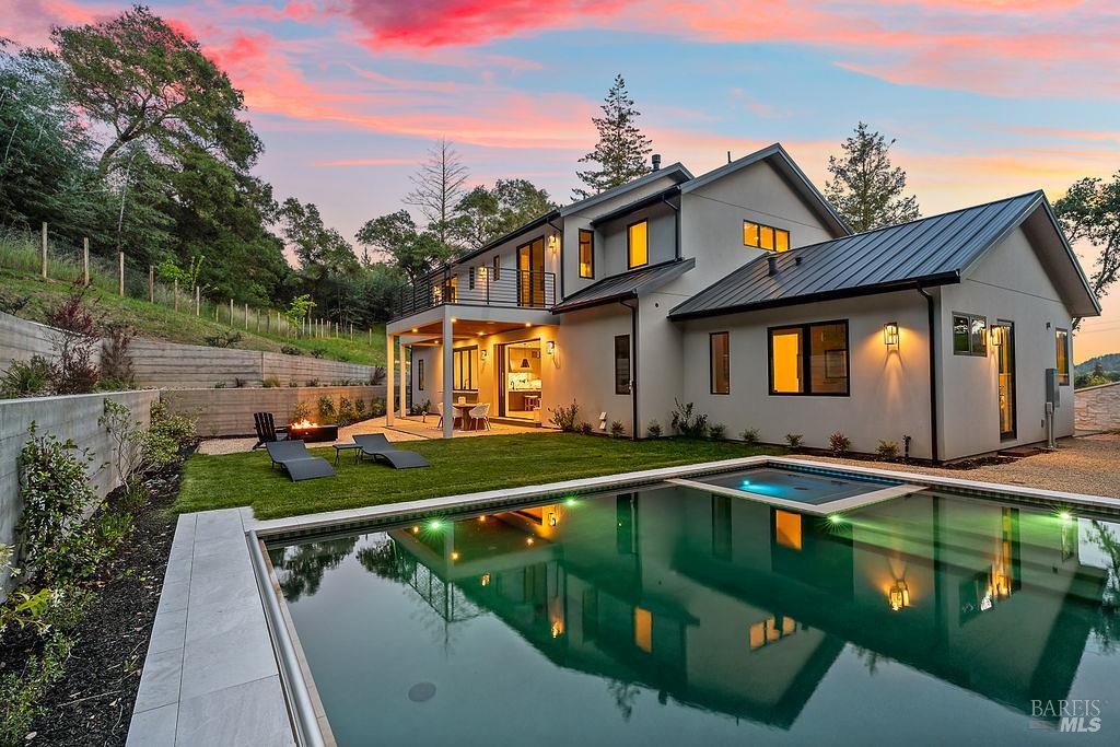 1099 Dry Creek Road Healdsburg CA 95448