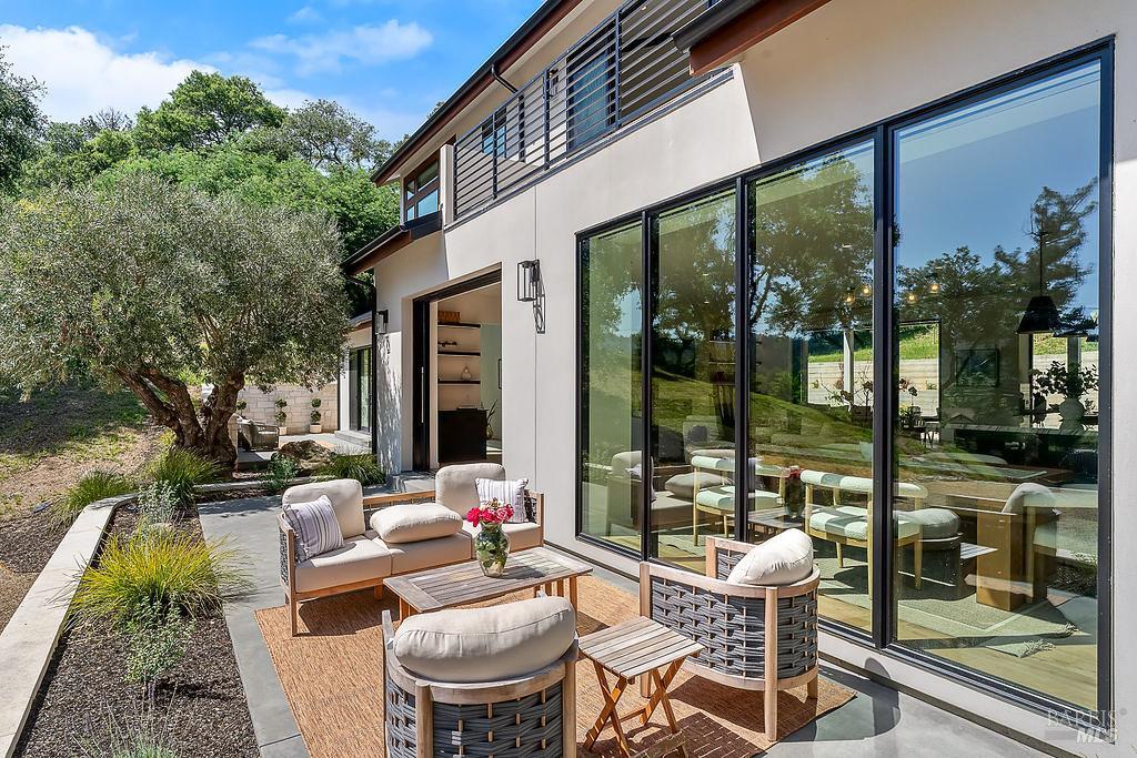 1099 Dry Creek Road Healdsburg CA 95448