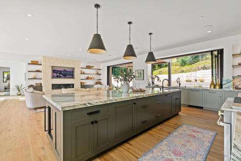 1099 Dry Creek Road Healdsburg CA 95448