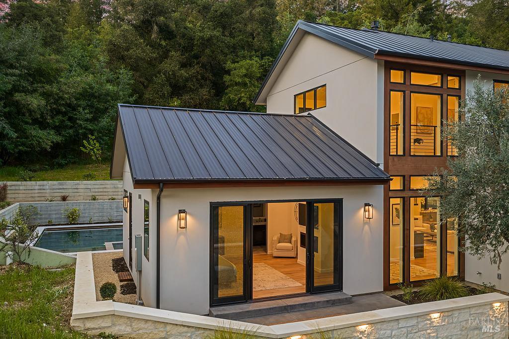 1099 Dry Creek Road Healdsburg CA 95448