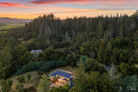 1099 Dry Creek Road Healdsburg CA 95448