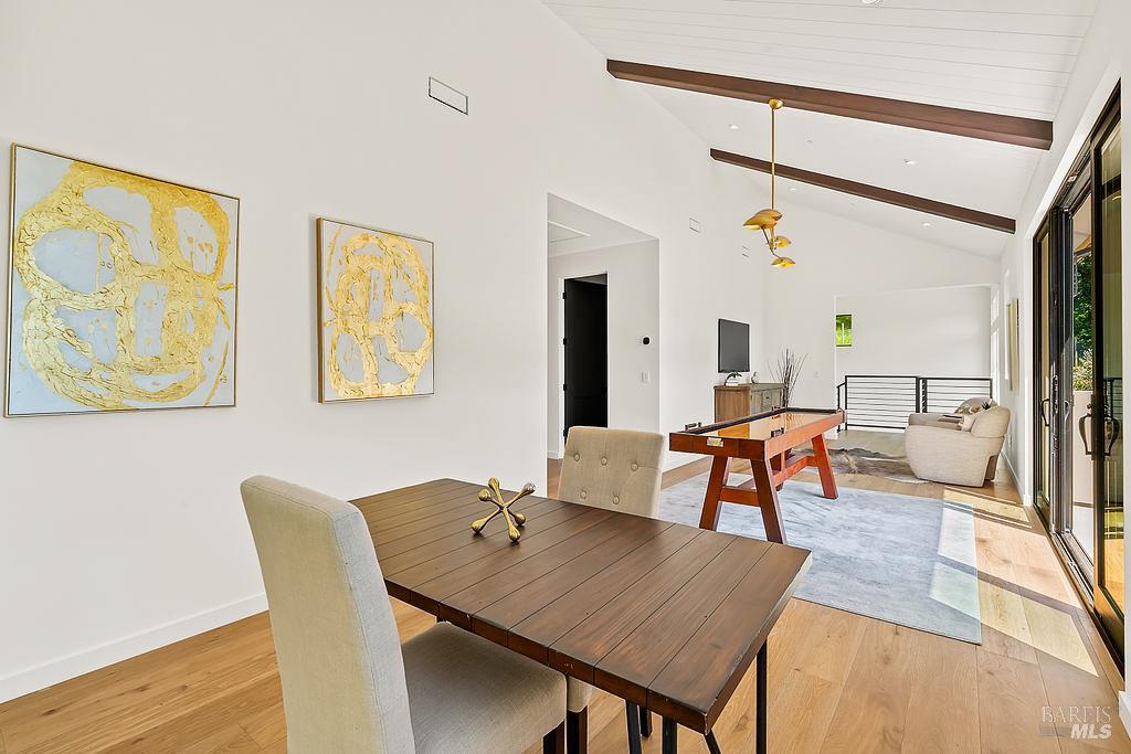 1099 Dry Creek Road Healdsburg CA 95448