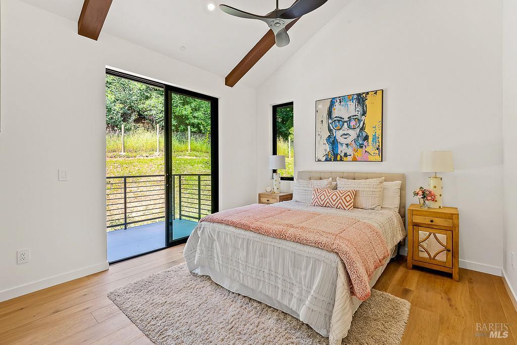1099 Dry Creek Road Healdsburg CA 95448