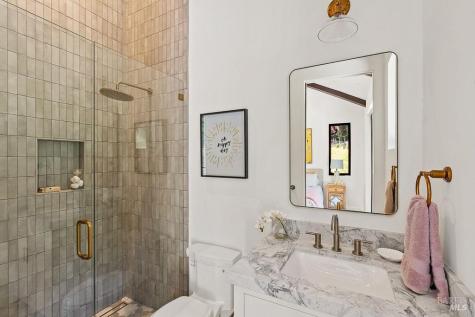 1099 Dry Creek Road Healdsburg CA 95448